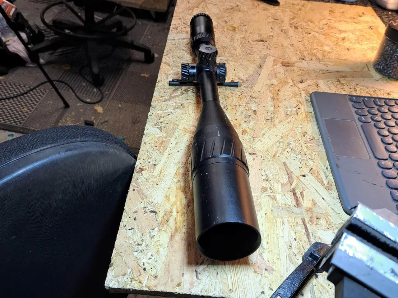 Billede 1 - 6x22 zoom x50 belyst kryds i rød / grøn / blå