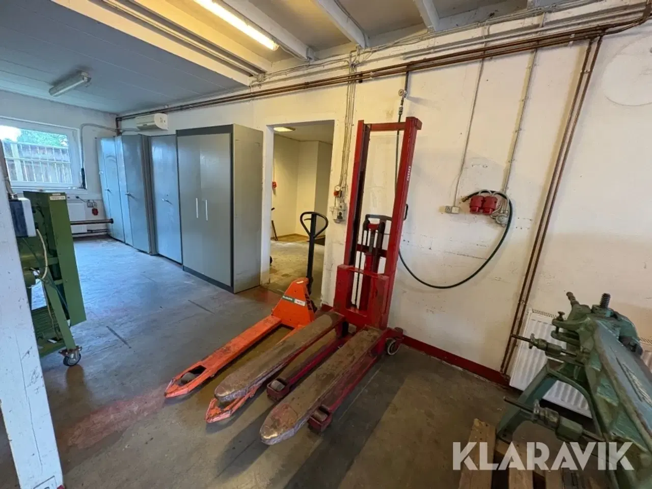 Billede 1 - Palleløftere 2 styk.