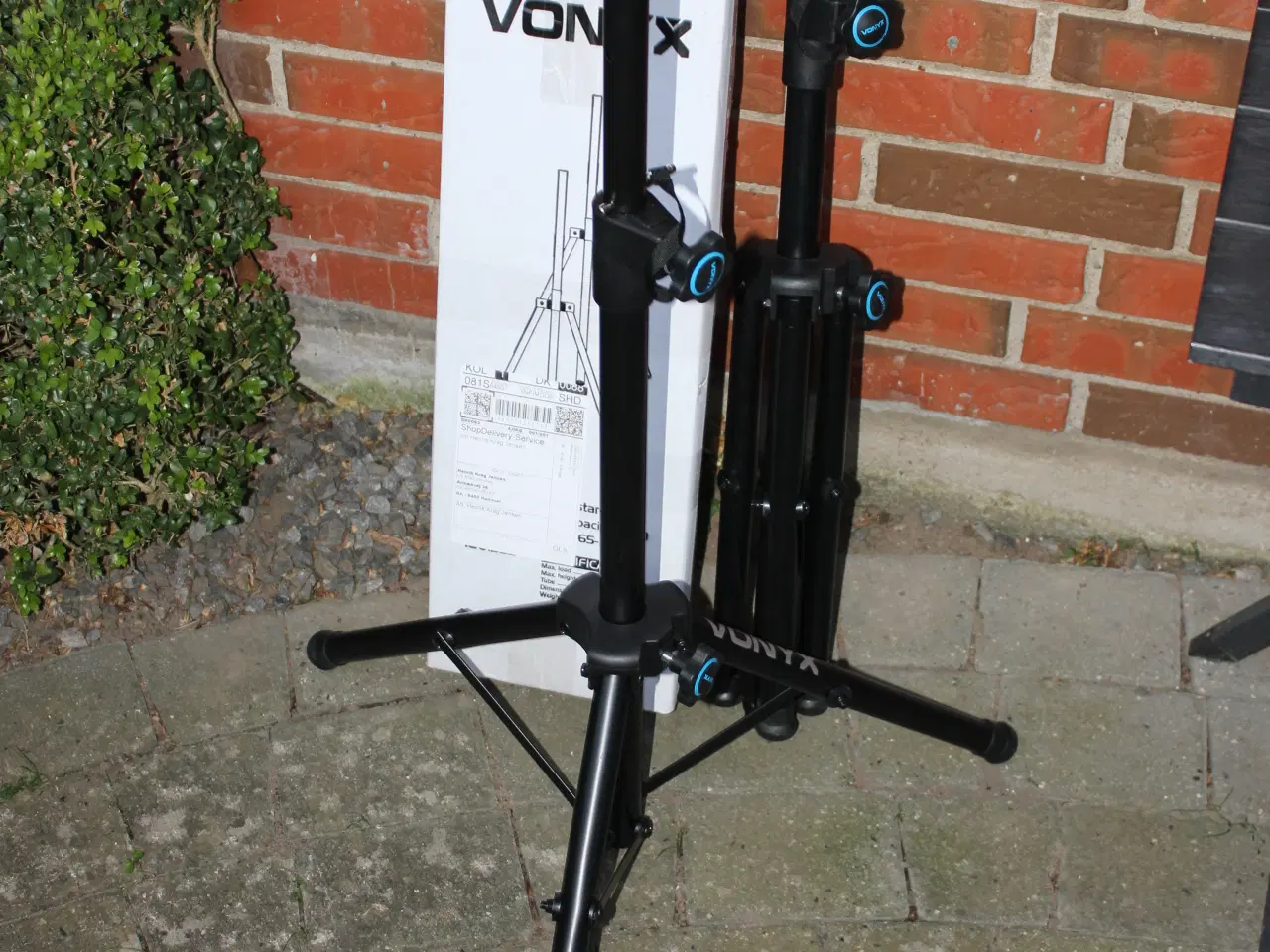 Billede 1 - Vonyz Compacct speaker stands, 20 kg, 65-135 cm.