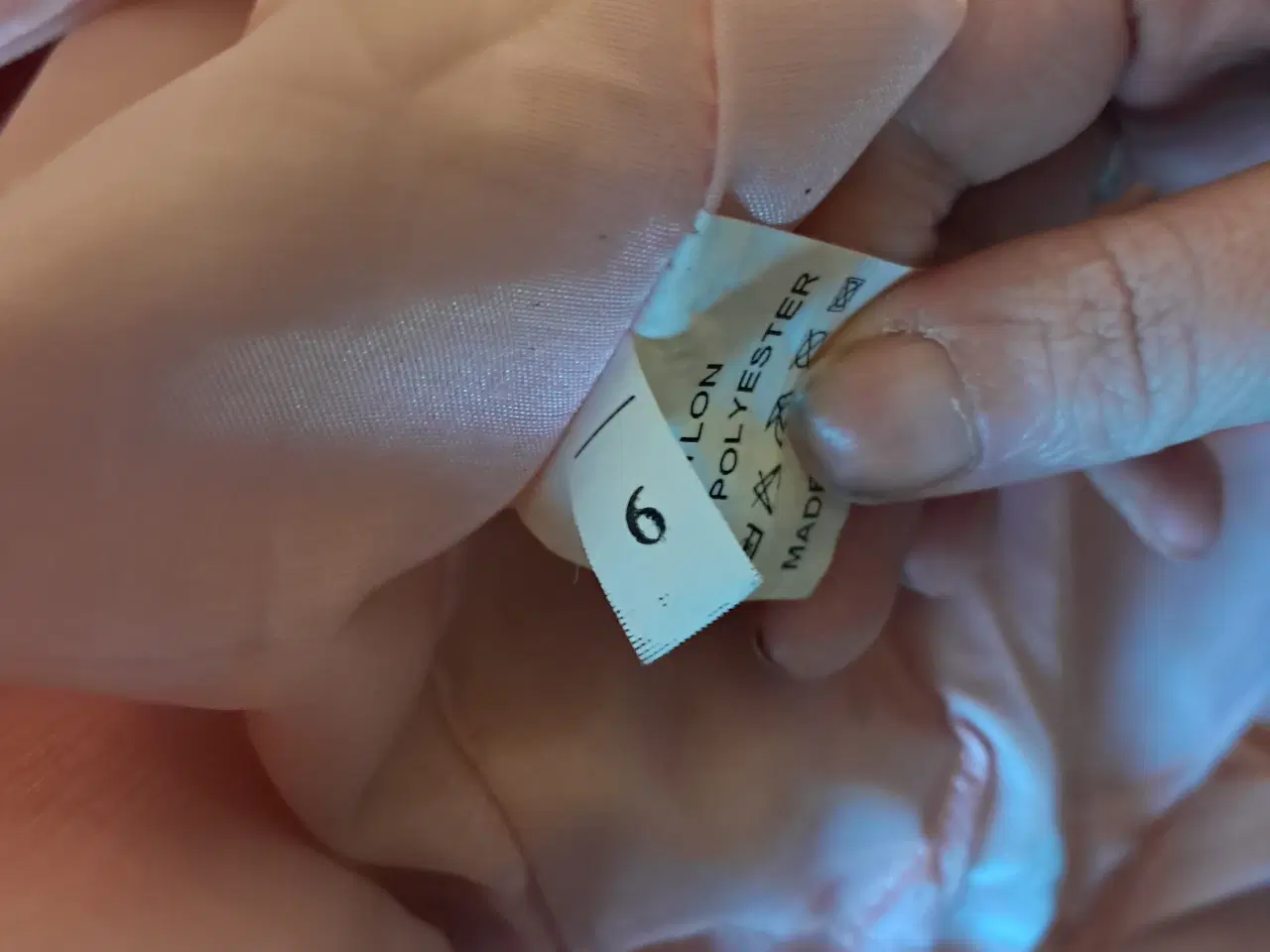 Billede 8 - Lissa Paris str. 6 gallakjole