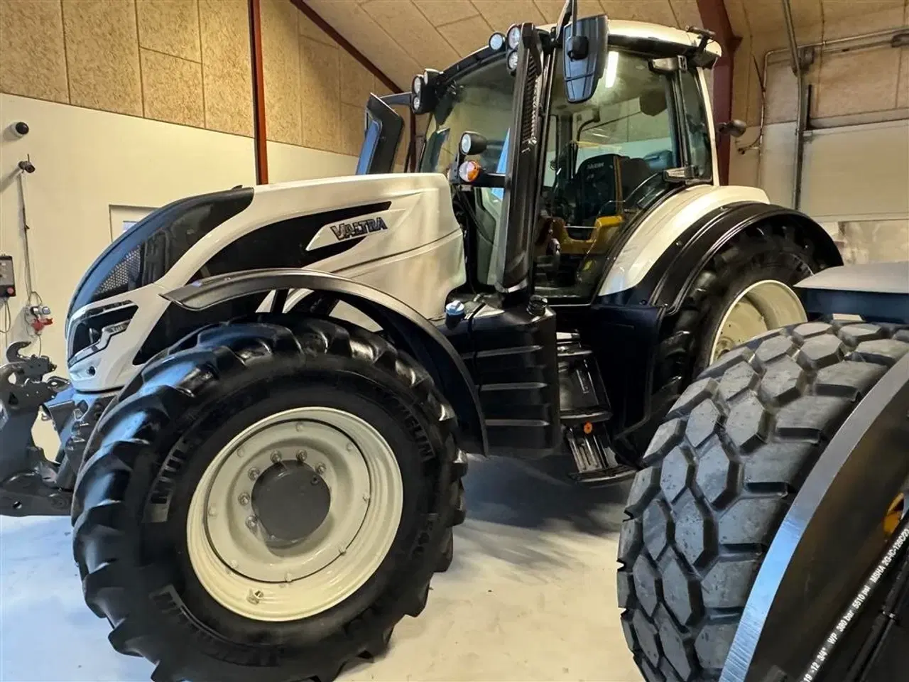 Billede 2 - Valtra T145 DIRECT KUN 1900 TIMER! MED SMARTTOUCH OG AUTOSTYRING!