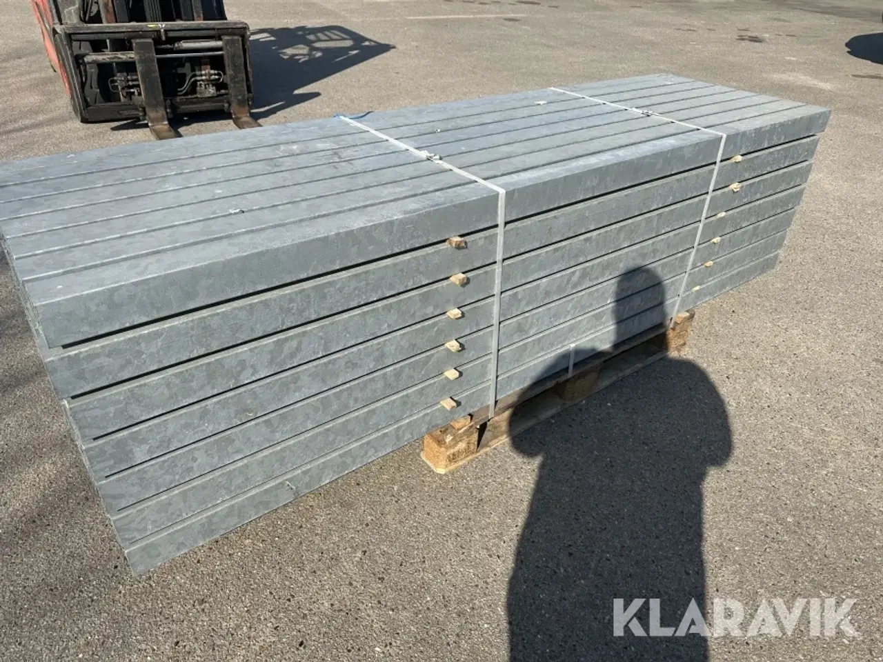 Billede 4 - Galvaniserede stolper 57 styk