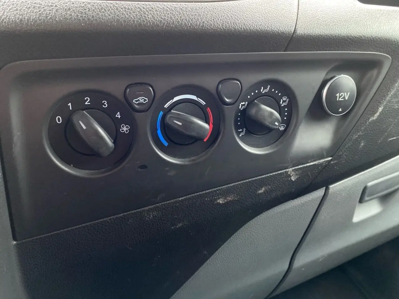 Billede 13 - Ford Transit Custom 270 L1H1 2,2 TDCi Ambiente 100HK Van 6g