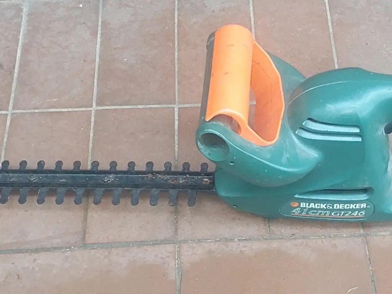 Billede 1 - Black & Decker GT 246 elektrisk hækkeklipper.