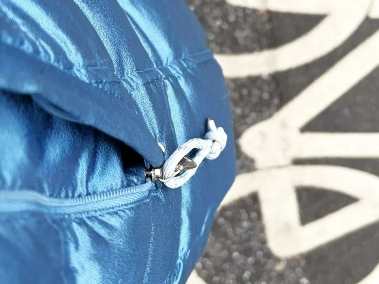 Billede 6 - 4 reflekssnore til at binde på tøj og tilbehør