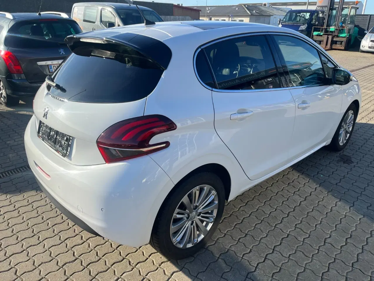 Billede 6 - Peugeot 208 1,6 BlueHDi 100 Desire Sky