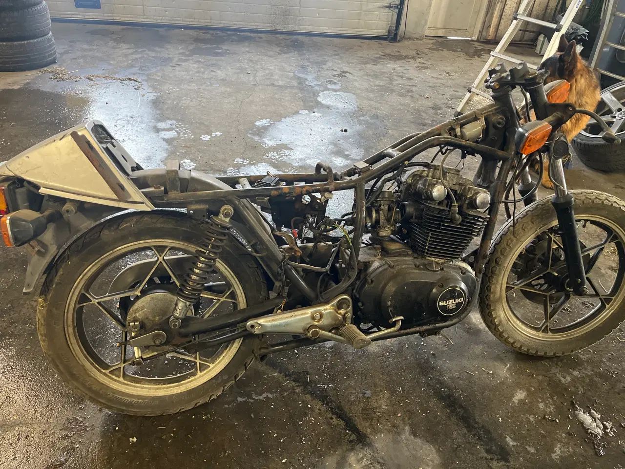 Billede 1 - Suzuki gs 500 stumper 