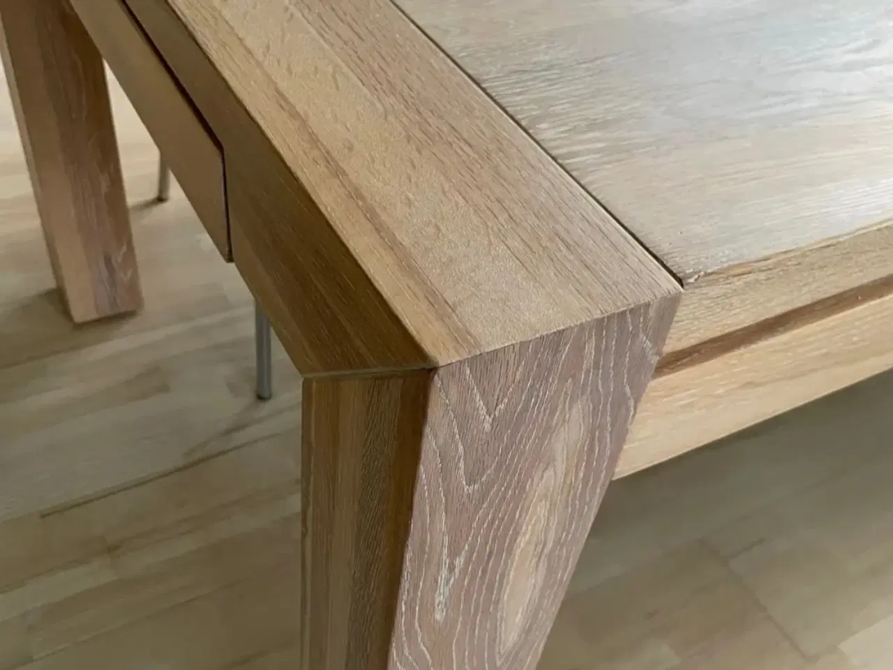 Billede 2 - 12 personers massiv egetræs bord