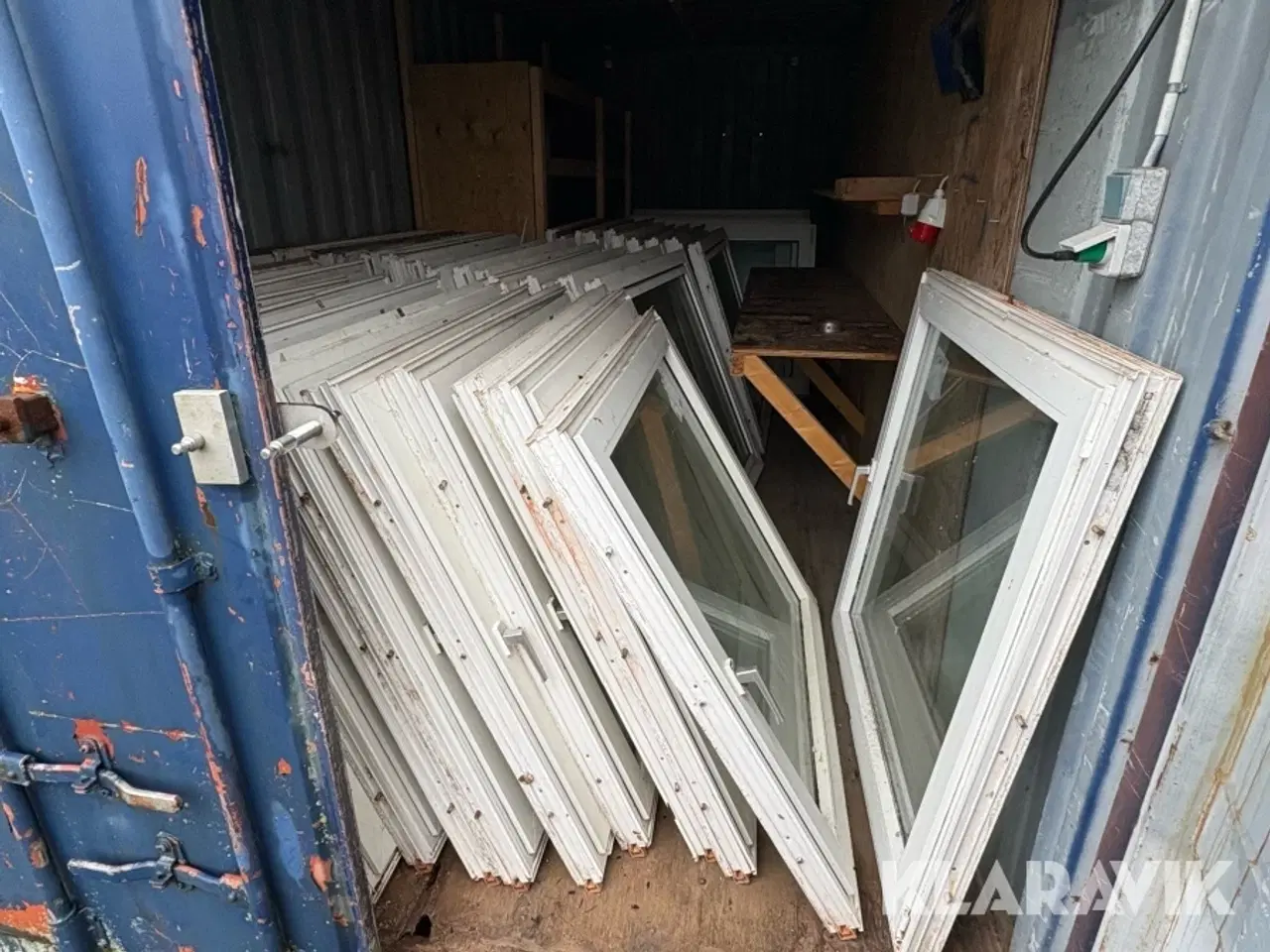 Billede 1 - Vinduer 80 styk Lot