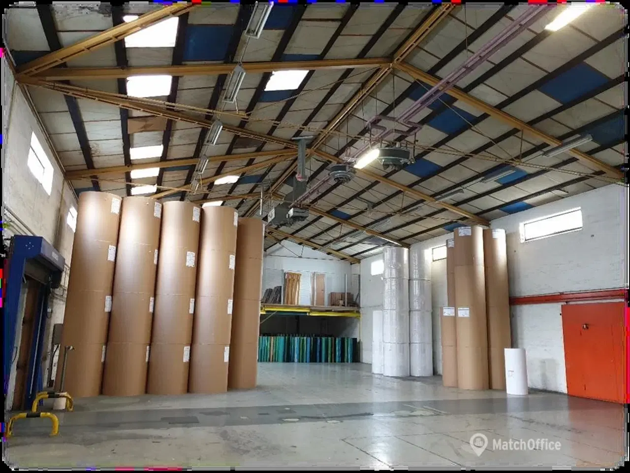 Billede 22 - Nyrenoverede kontorlokaler og fleksible logistik-/produktionshaller med god loftshøjde