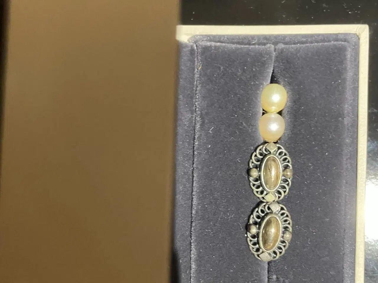Billede 6 - Perle og sølv/ædelsten øreringe Georg Jensen 2004