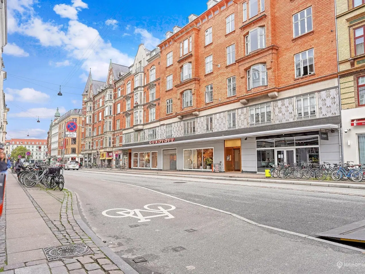 Billede 1 - Herskabeligt lejemål med ”egen” café og mulighed for frokostordning