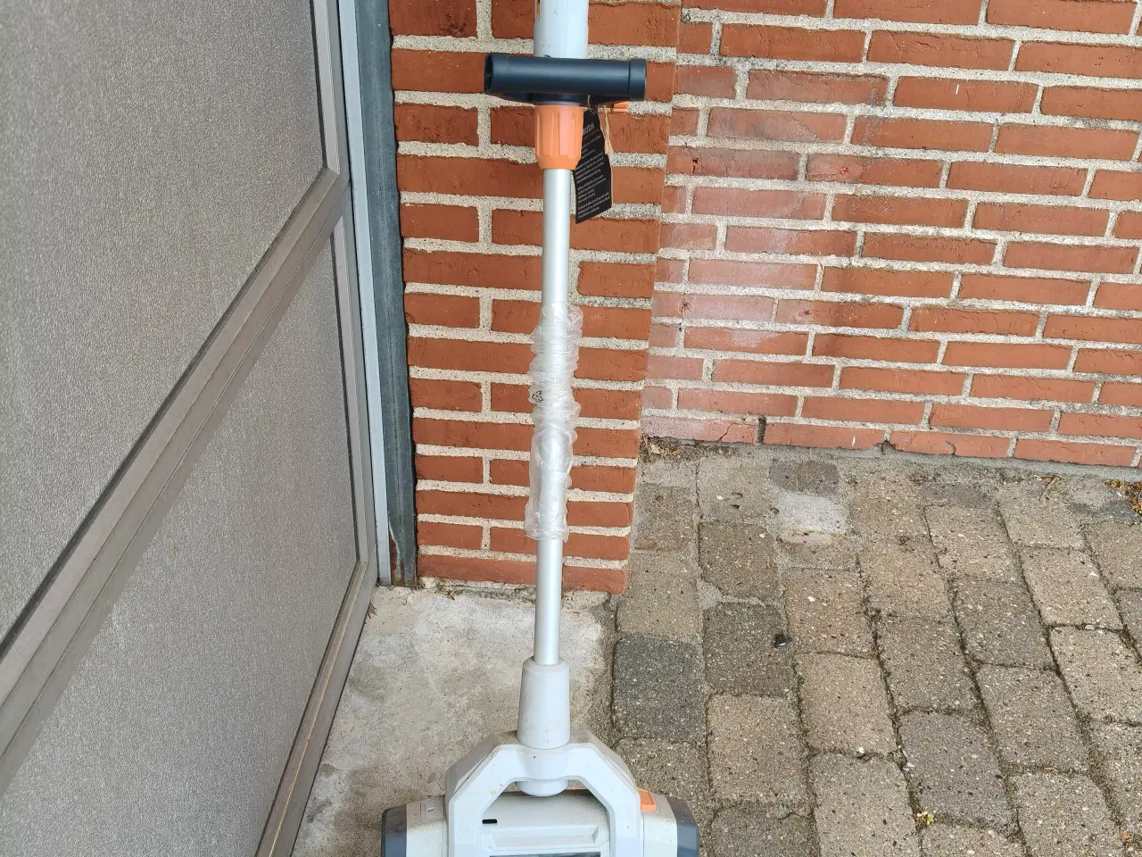 Billede 1 - Fliserenser til 220v