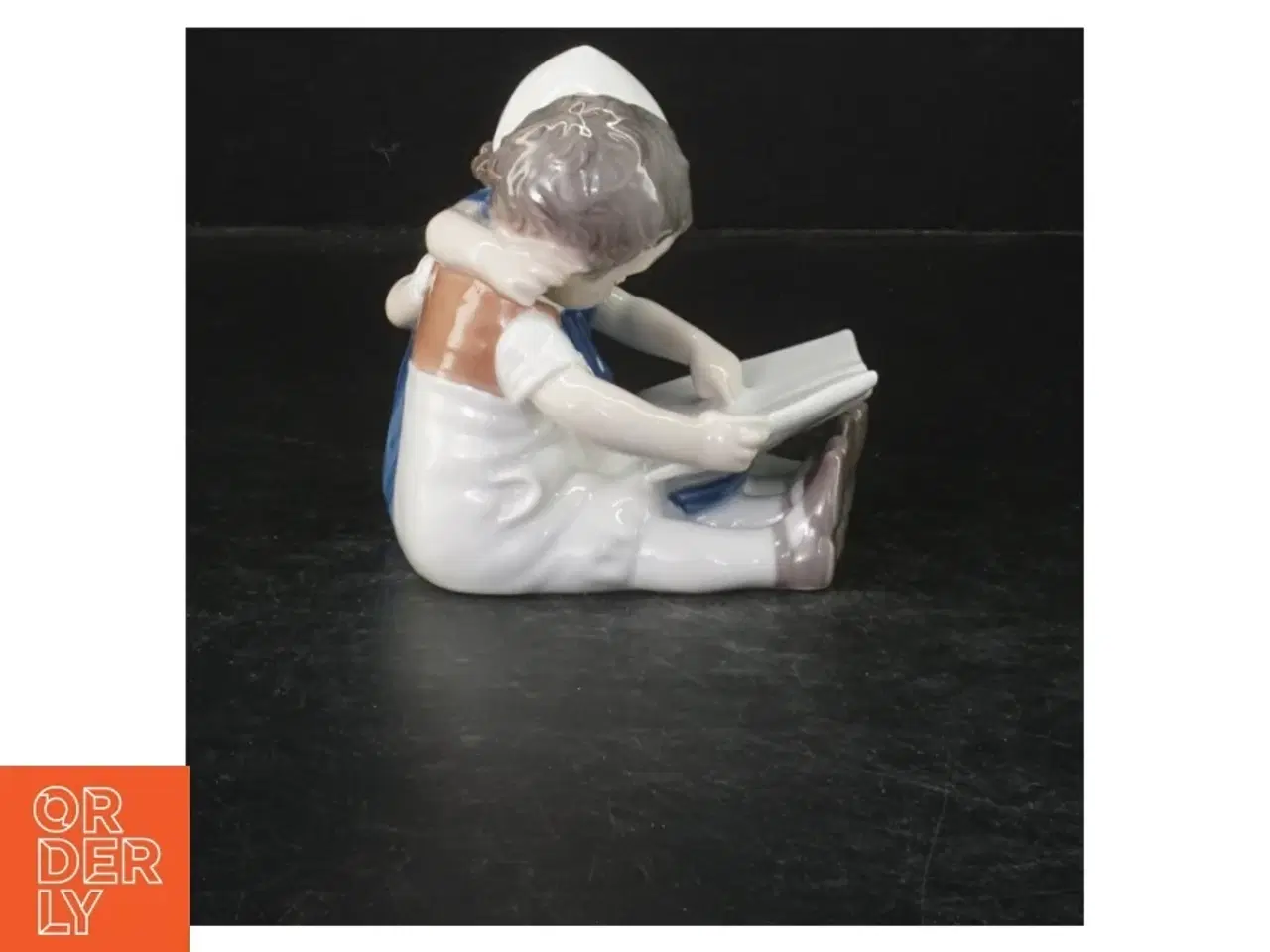 Billede 4 - porcelæns figur af små børn fra B&G (str. 10 cm)