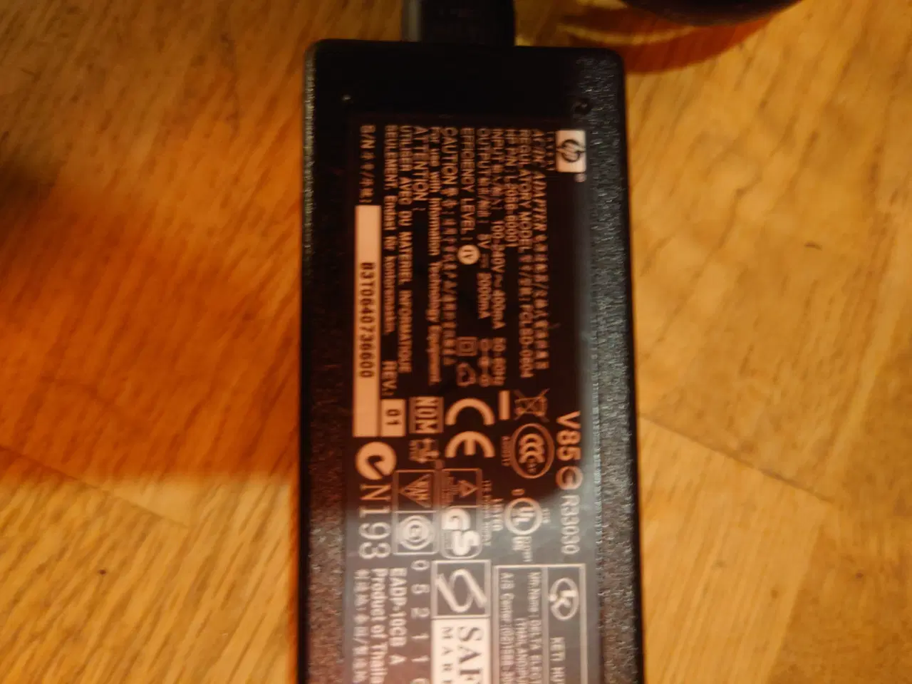 Billede 1 - HP Strømforsyning 5V 2000mA EADP-10CB HP FCLSD-0#2