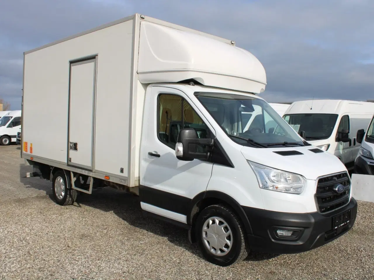 Billede 2 - Ford Transit 350 L4 Chassis 2,0 TDCi 170 Alukasse m/lift FWD