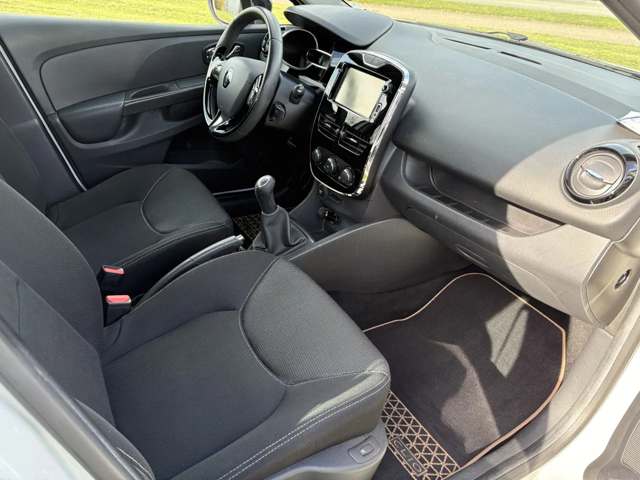 Billede 7 - Pæn Renault Clio 