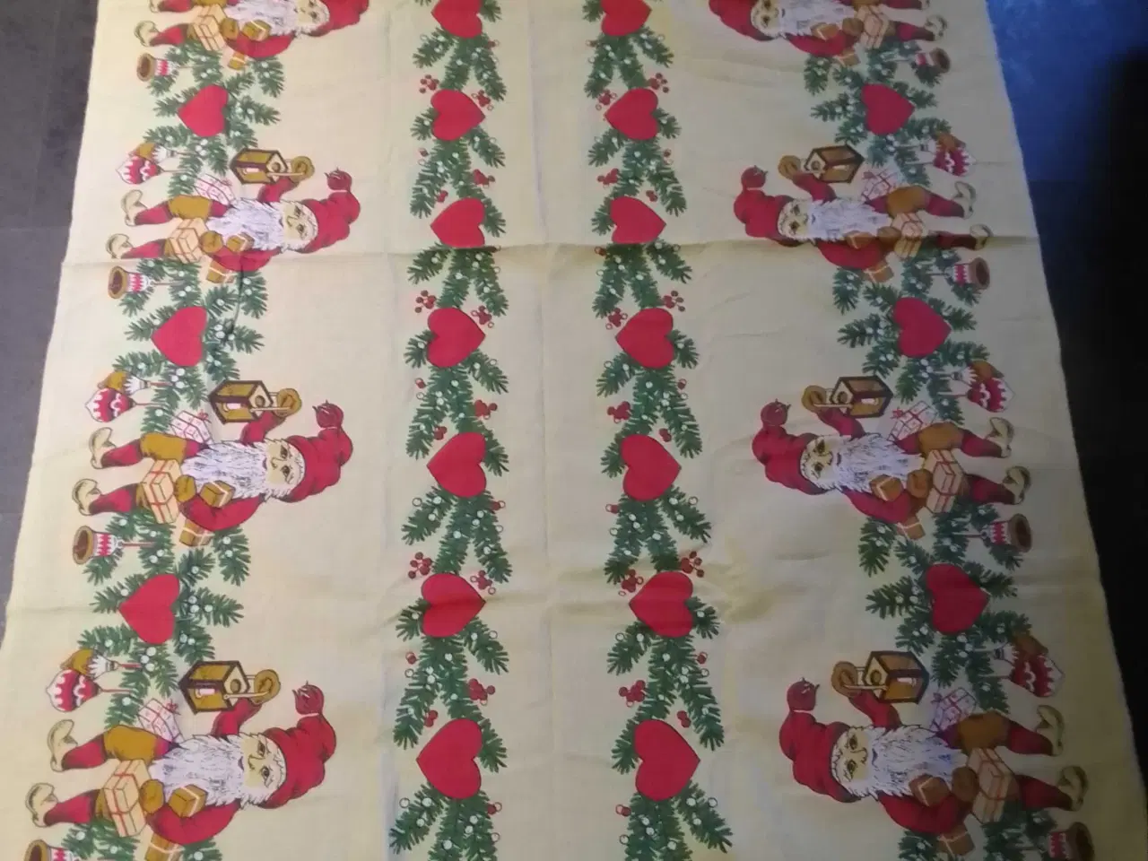 Billede 2 - Daells bolighus yndig juledug