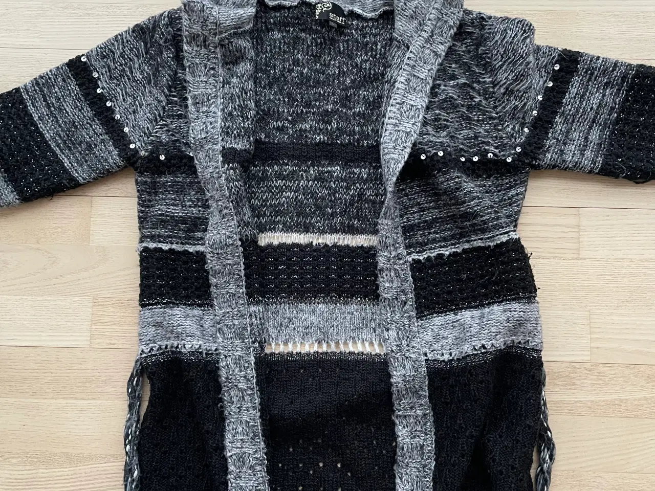 Billede 3 - Lang cardigan med bælte