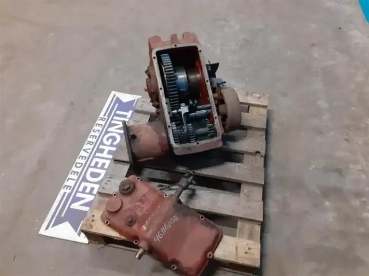 Billede 4 - Dronningborg 7500 gearkasse 46116100