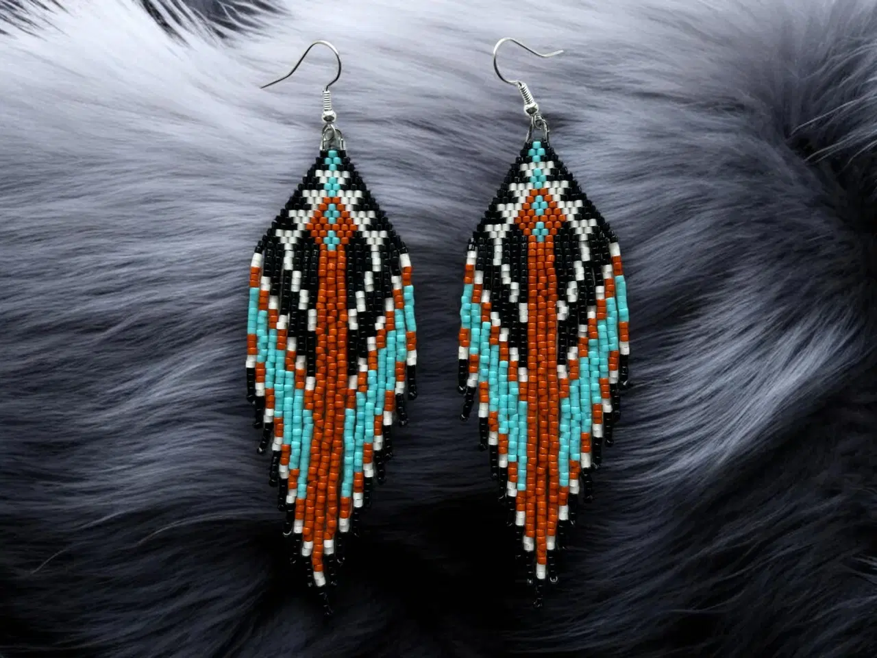 Billede 2 - Grønlandske øreringe, håndlavede 