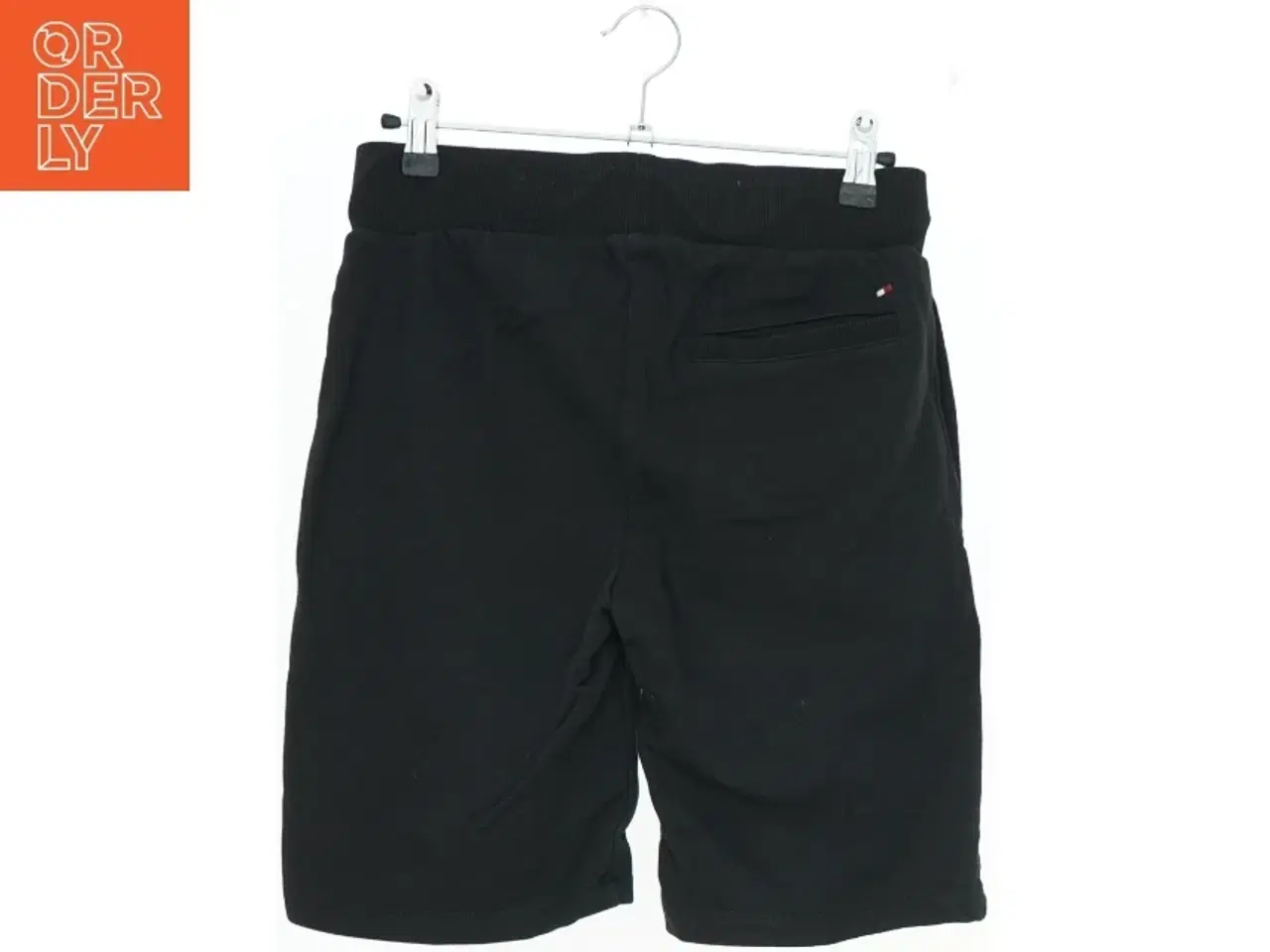 Billede 2 - Sort shorts fra Tommy Hilfiger fra Tommy Hilfiger (str. 152)