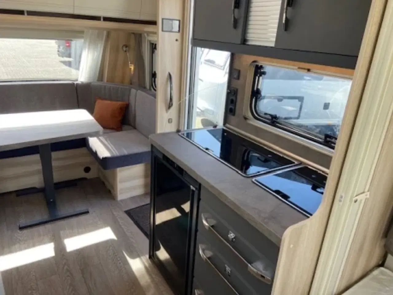 Billede 9 - Hobby De Luxe 460 LU