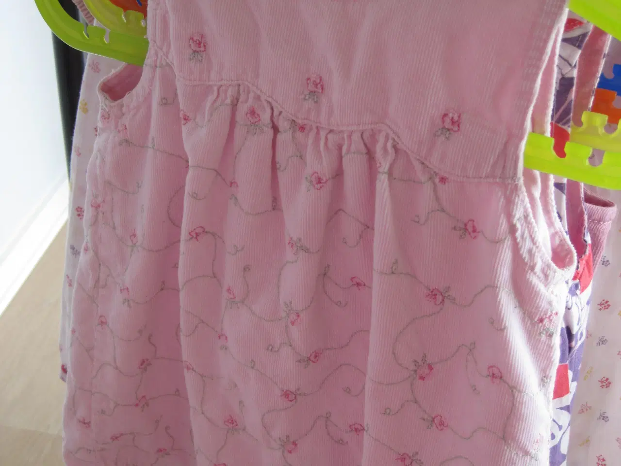 Billede 9 - Søde sommerkjoler str. 74 til 98