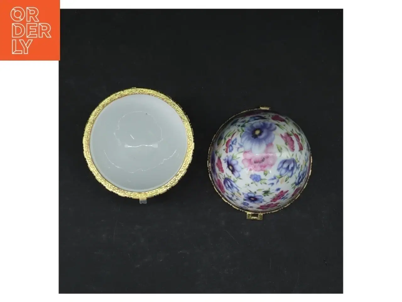 Billede 3 - Porcelænsæg med blomstermotiv (str. 13 cm)