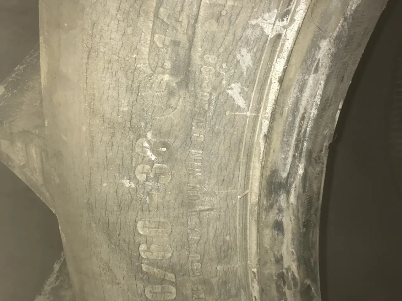 Billede 5 - 2 stk Trelleborg 650/60-38