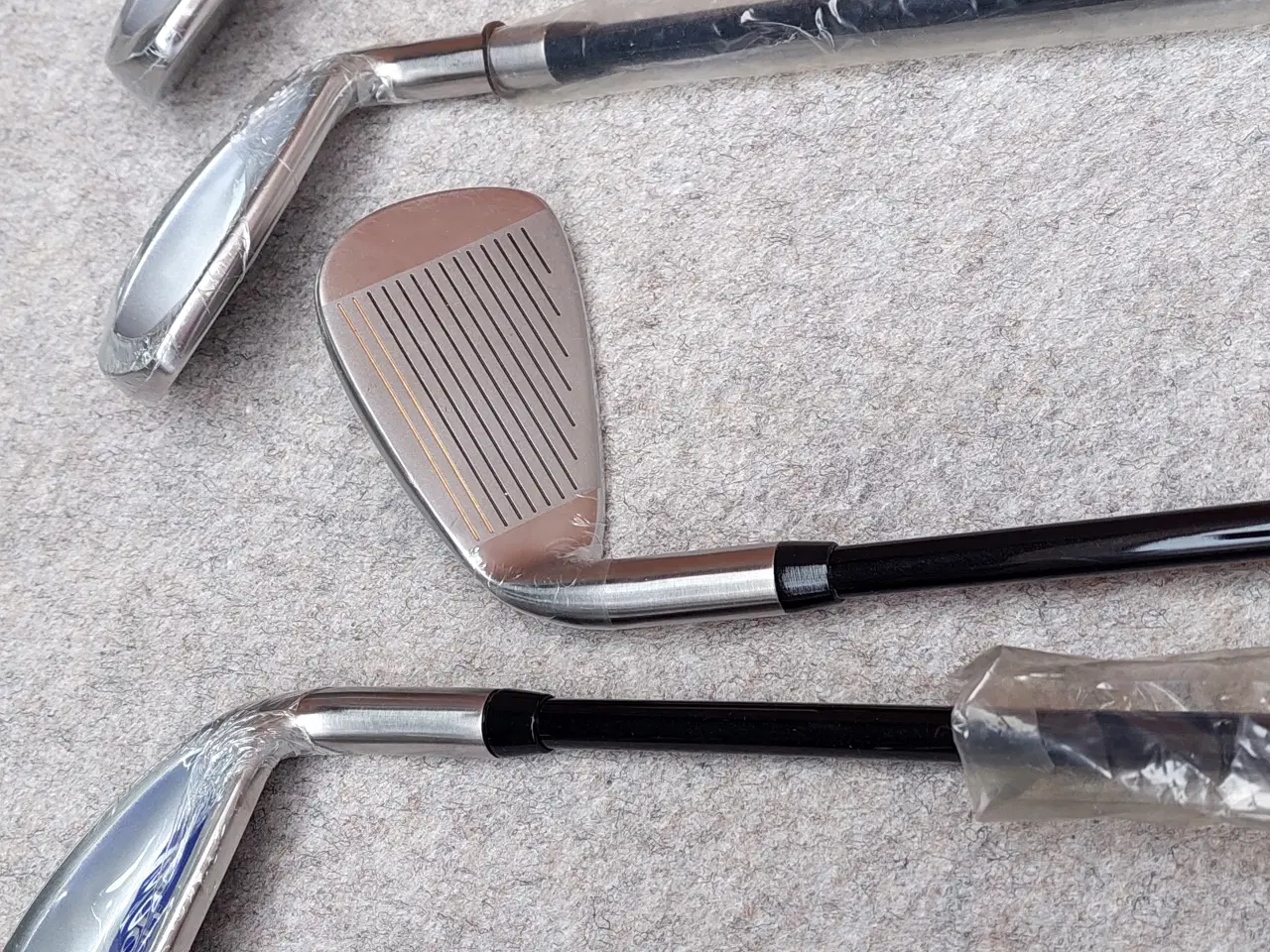 Billede 6 -  10 stk Køller og jern. Heraf 5 køller og 5 jern