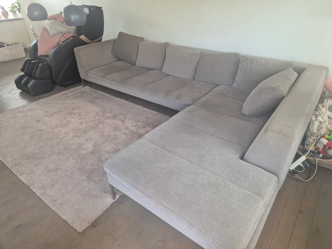 Billede 2 - Sofa med chaiselong og puff