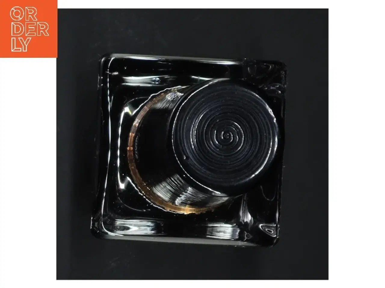 Billede 2 - Glasflaske med låg, Kosta Boda fra Kosta Boda (str. 18,5 cm)