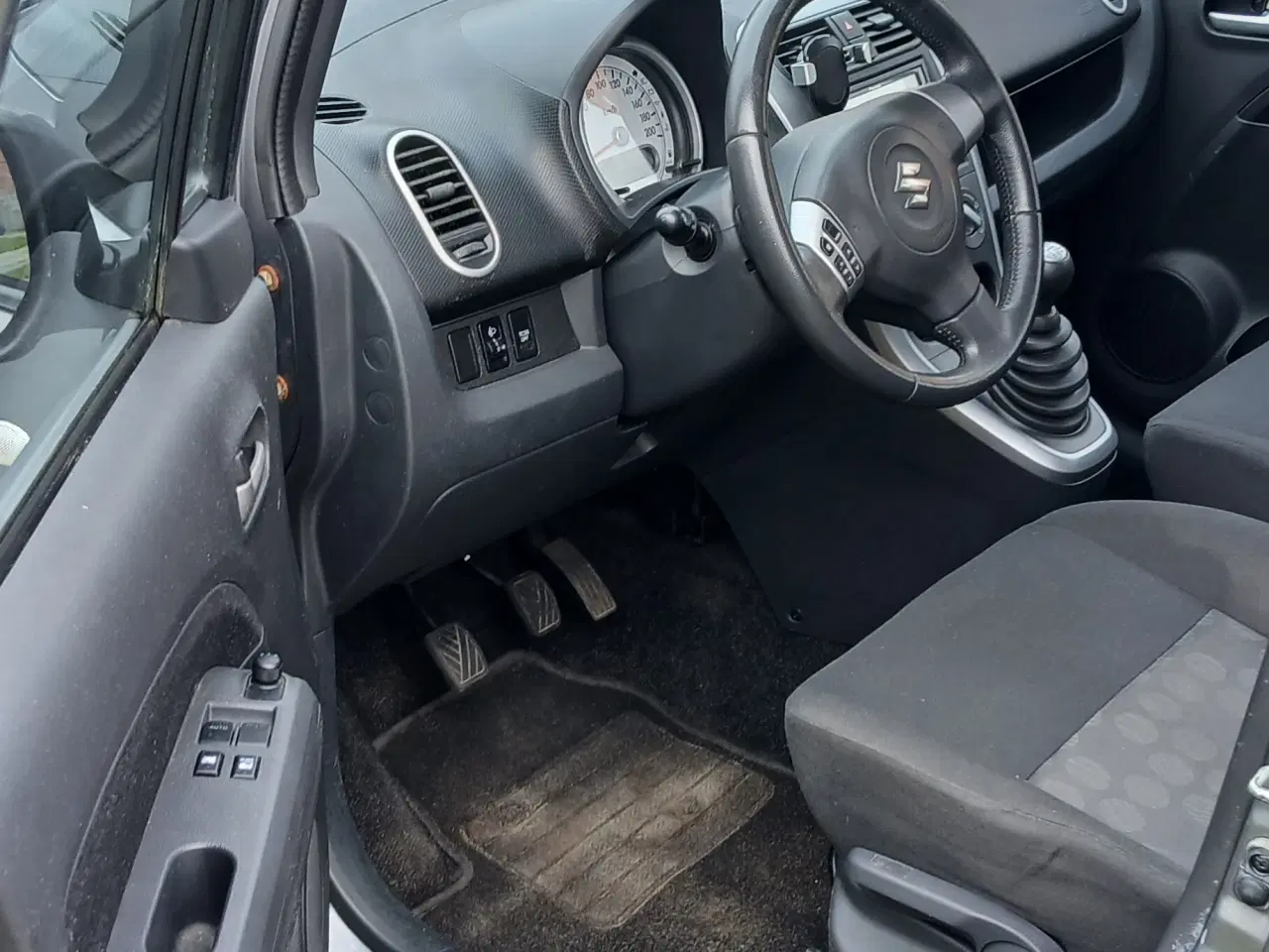 Billede 3 - Fin lille studenter vogn