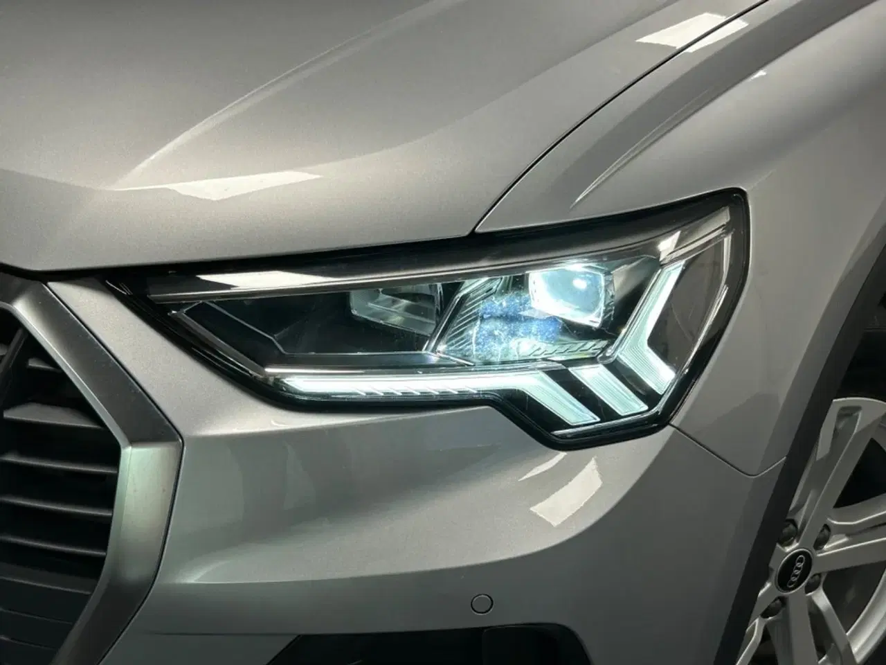 Billede 3 - Audi Q3 45 TFSi e Attitude+ S-tr.