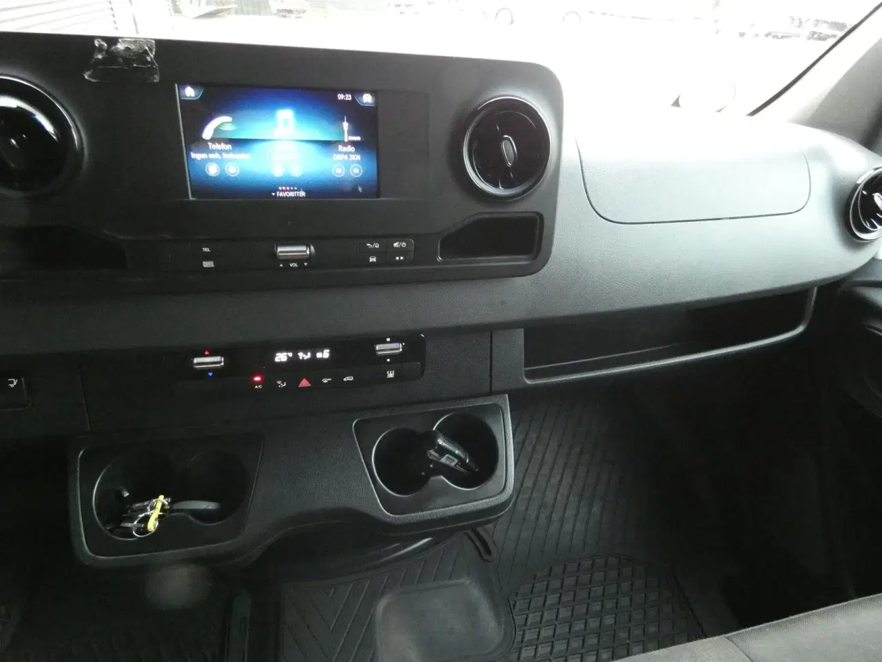 Billede 11 - Mercedes-Benz Sprinter 317 2,0 CDI Alu.kasse m./lift RWD 9G-Tronic 170HK Ladv./Chas. Aut.