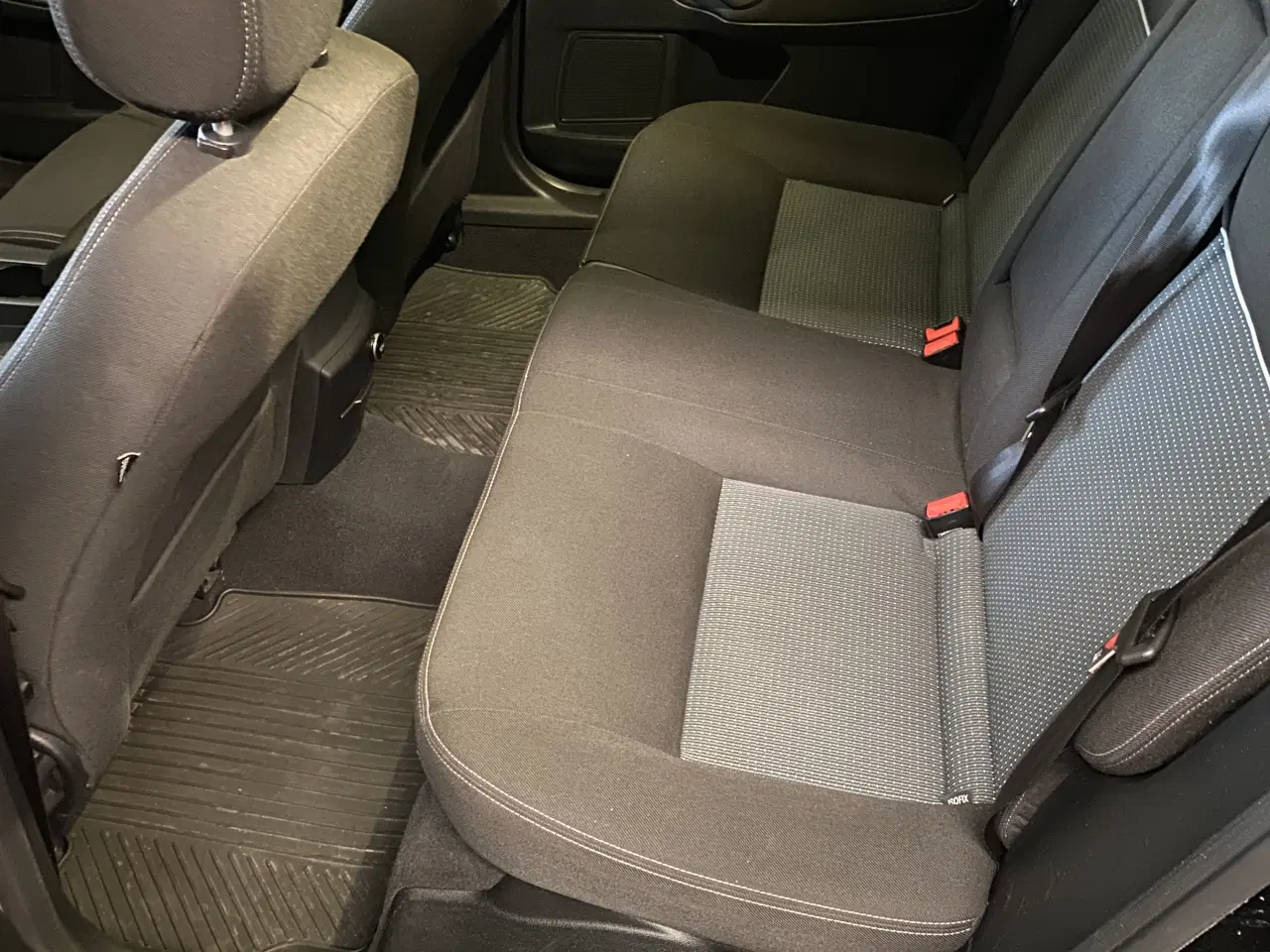 Billede 6 - Ford Mondeo med automat gear og træk til 2000 kg. 