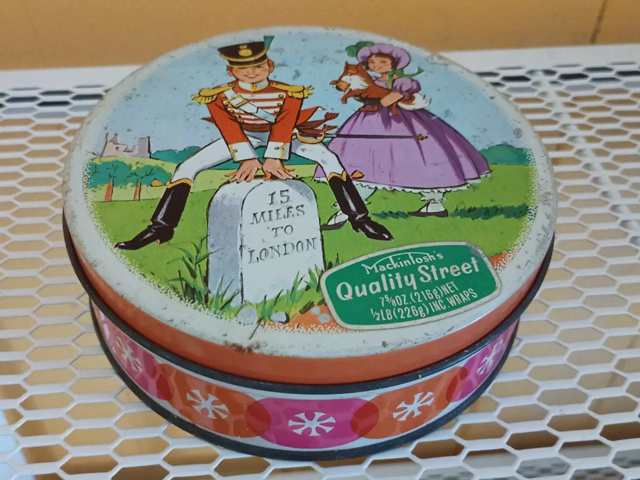 Billede 1 - Macintosh Quality Street dåse.