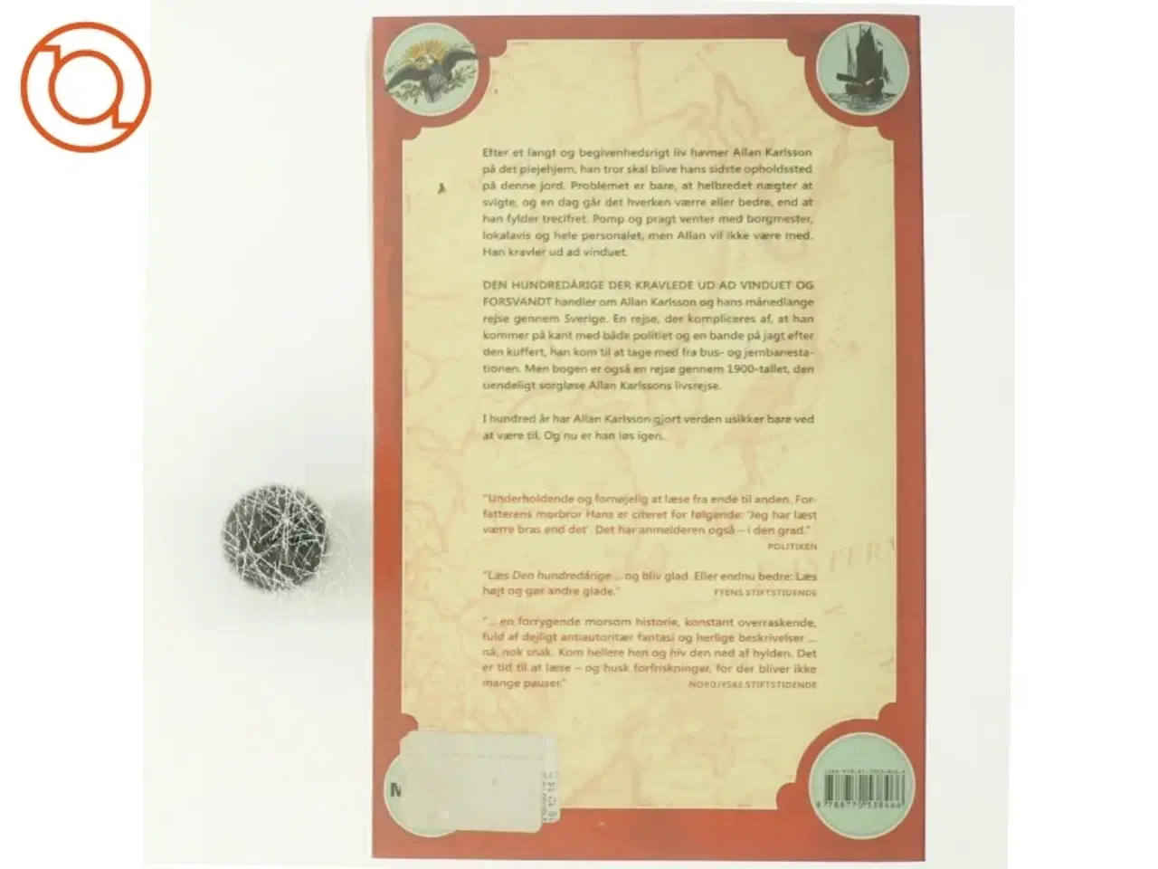 Billede 3 - Den hundredårige der kravlede ud af vinduet og forsvandt af Jonas Jonasson (Bog)