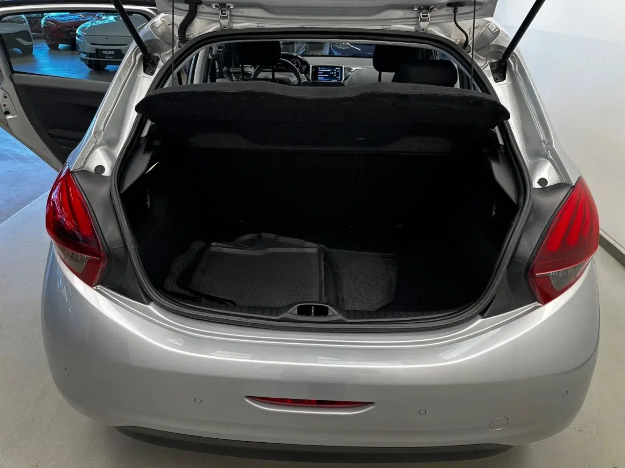 Billede 13 - Peugeot 208 1,2 VTi 82 Active