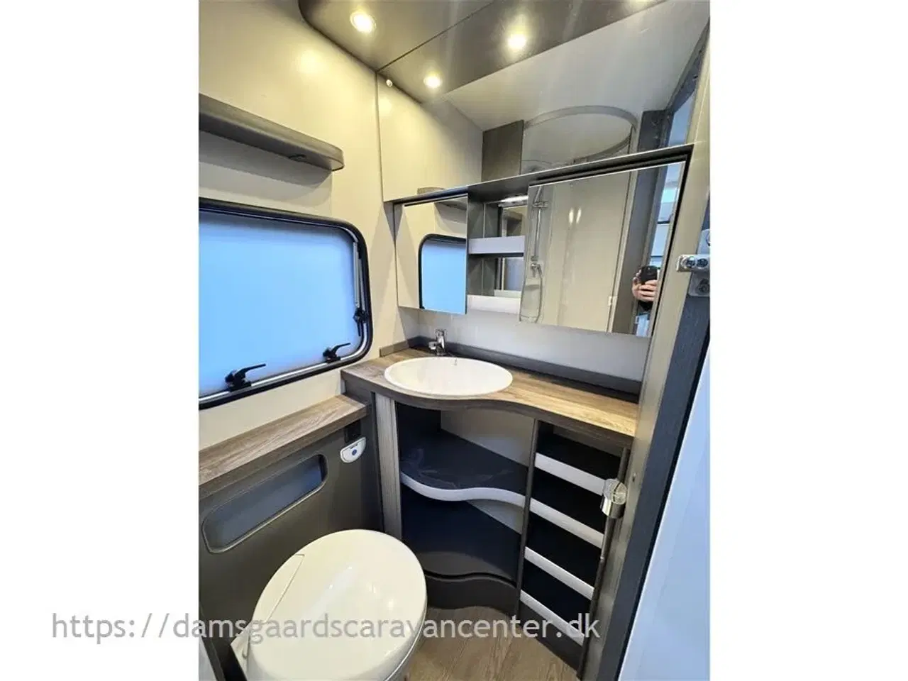 Billede 20 - 2022 - Hobby Excellent Edition 545 KMF   Dobbeltseng-Køjer-Aircon-Mover-Telt