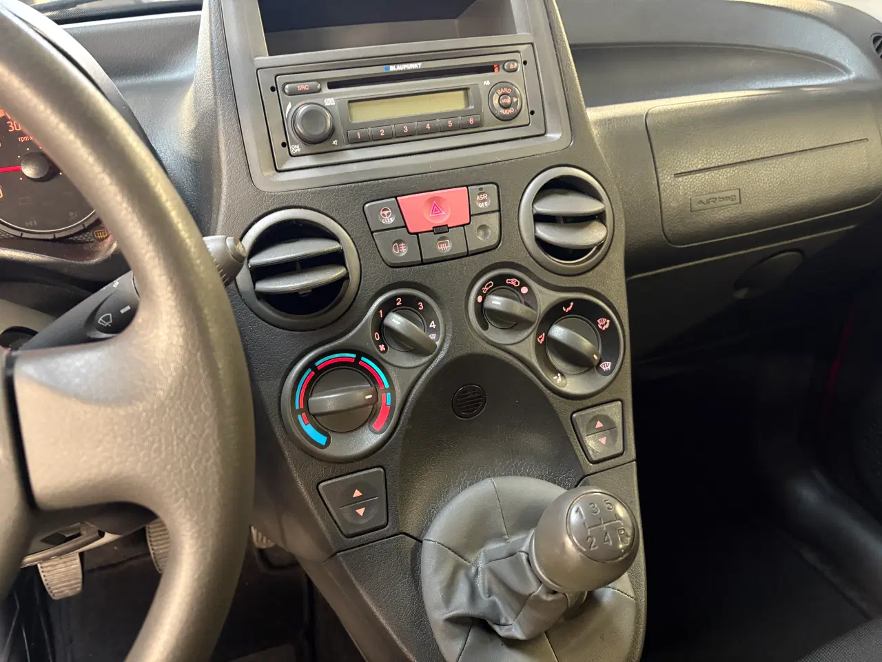 Billede 16 - Fiat Panda 1,2 5 Dørs Nysynet- Nyserviceret 