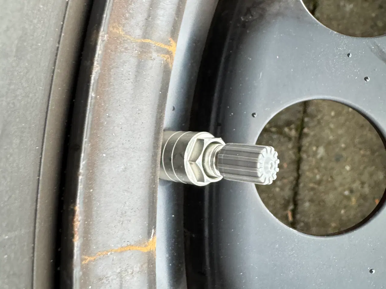 Billede 5 - Vinterdæk på fælg