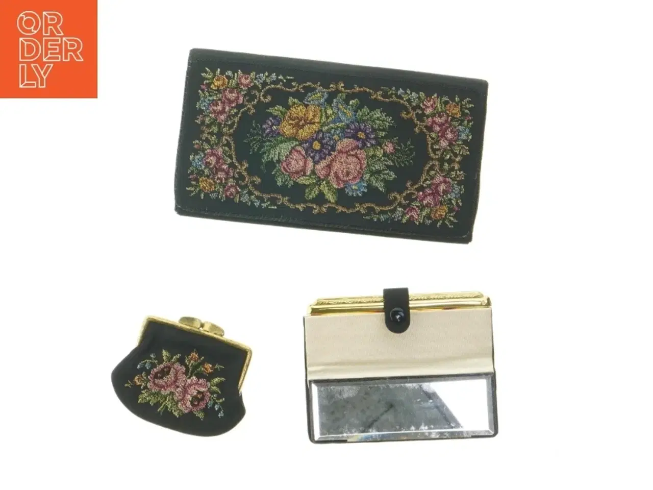 Billede 2 - Vintage broderede tilbehørssæt (str. 19x11 cm)
