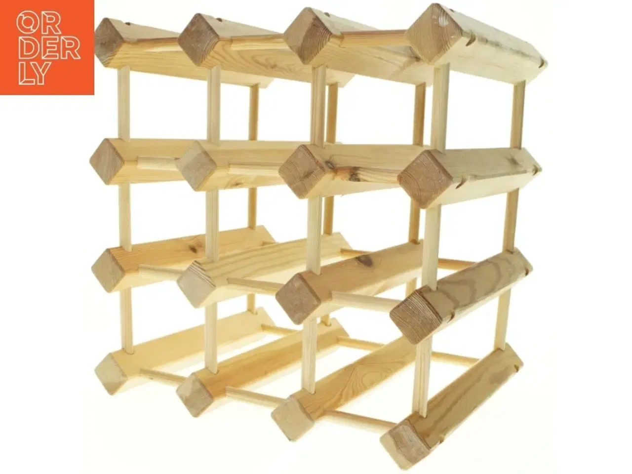 Billede 1 - Vinreol/Træhylder til opbevaring (str. 29 x 35 cm)