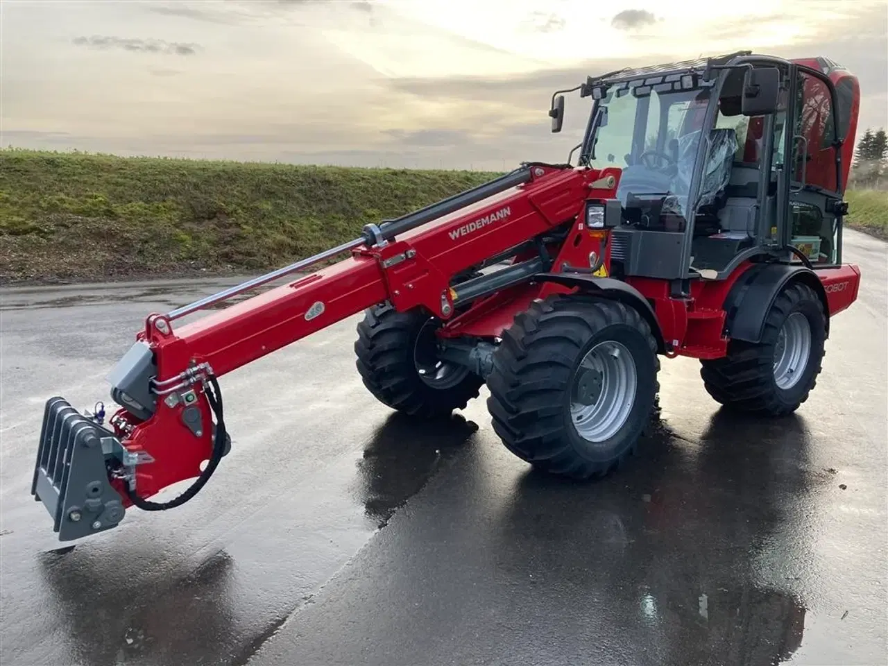 Billede 12 - Weidemann 5080T Fabriksny Weidemann 5080T klar til levering