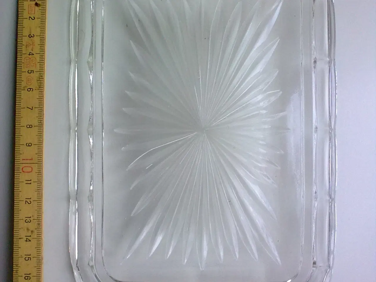 Billede 8 - Disney stjerne på dansk konfekt fad