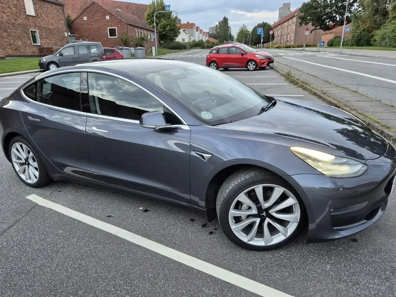 Billede 2 - Tesla model 3 long range AWD