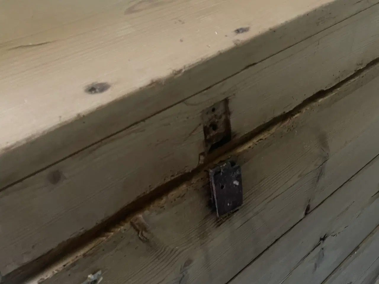 Billede 2 - Stor afsyret dragkiste