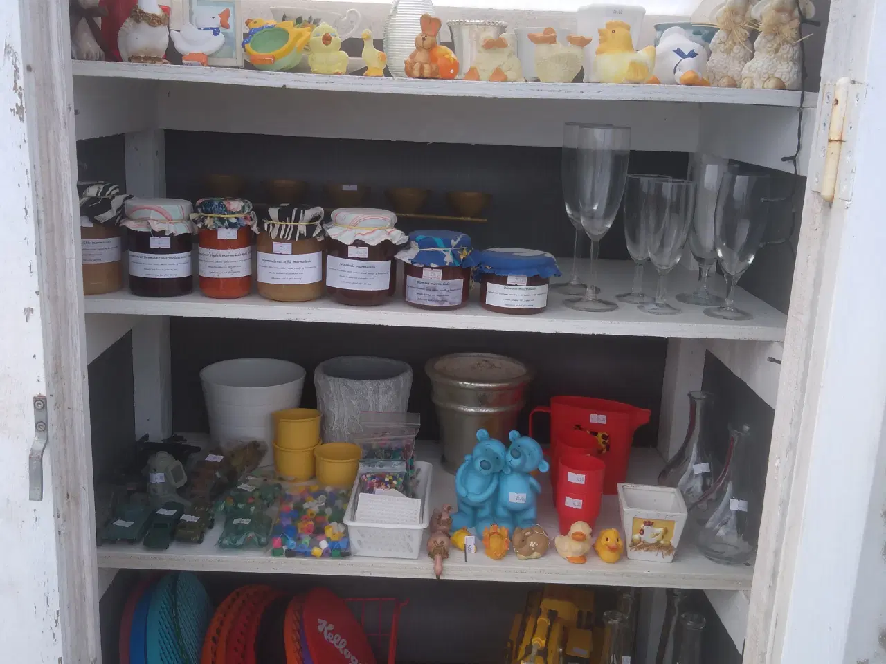 Billede 1 - Vejbod med høflig selvbetjening